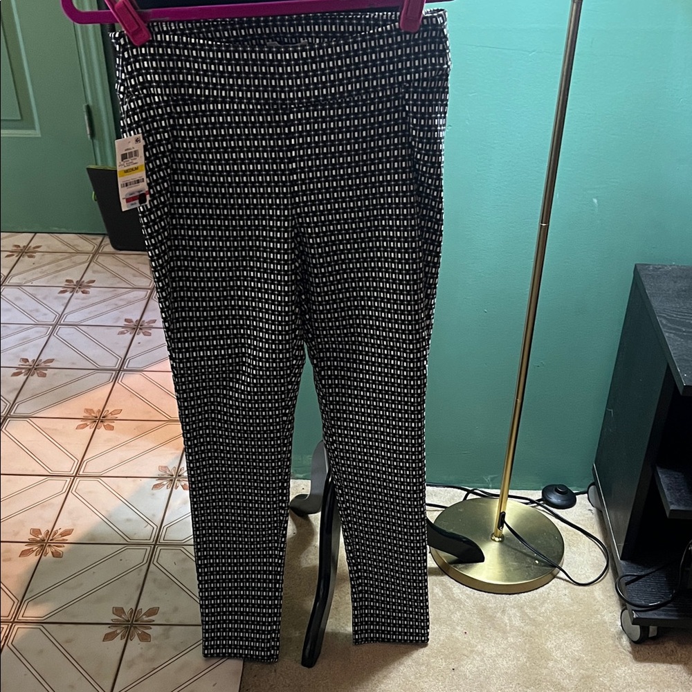 Bar III Black and White Skinny Pants